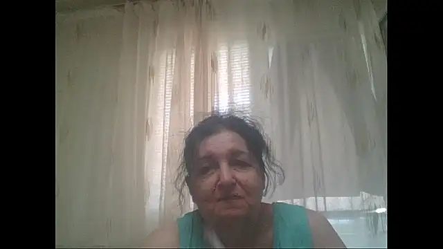 Snapshot of maturekorine chatting on 06-14-26, 03:03 maturekorine online show from 06-14-26, 03:03
