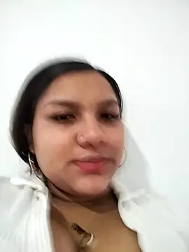 Snapshot of Alix_sweet22 chatting on 11-09-25, 05:00 Alix sweet22 online show from 11-09-25, 05:00