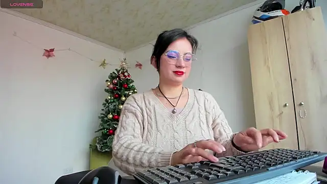 Hanna Sofiax01 online show from 12-02-24, 02:19