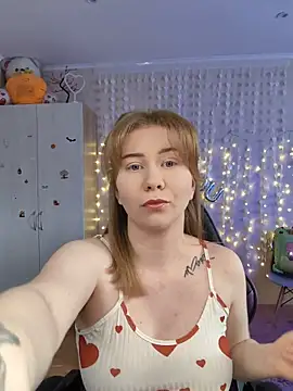 D0nna  online show from 02-16-26, 09:38