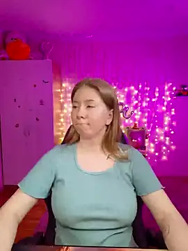 D0nna  online show from 04-20-26, 11:50