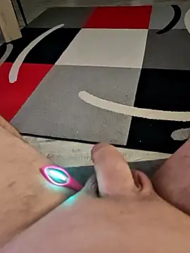 Szeltolo001 online show from 01-10-26, 02:57