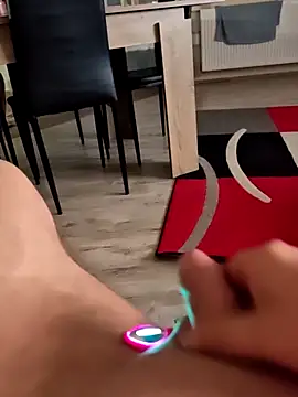 Szeltolo001 online show from 02-15-26, 05:26