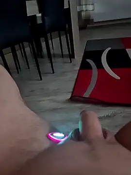 Szeltolo001 online show from 03-14-26, 03:23