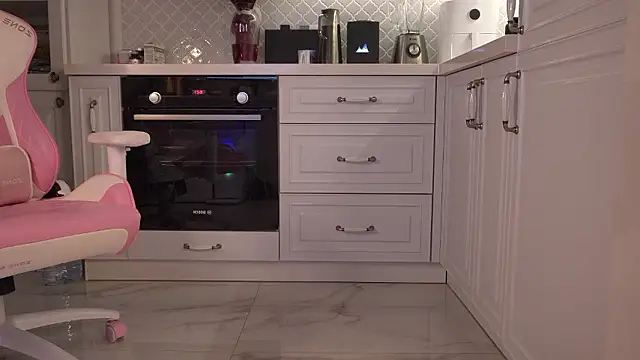 Snapshot of Golden_Aline chatting on 12-07-24, 06:59 Golden Aline online show from 12-07-24, 06:59