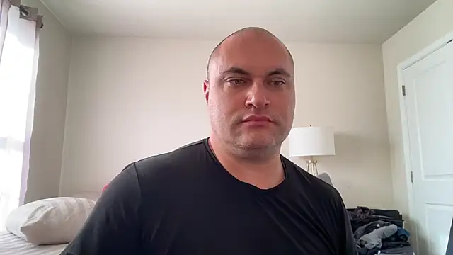 SluggishChase99 online show from 11-08-25, 02:17