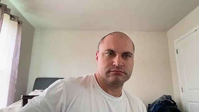 SluggishChase99 online show from 05-22-26, 04:45