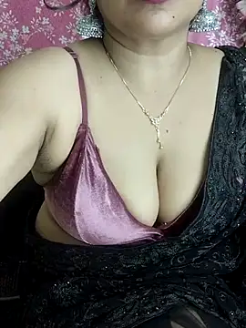 Snapshot of joya_bhabi chatting on 05-01-26, 06:34 joya bhabi online show from 05-01-26, 06:34