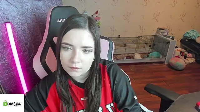 Crazy forest fairy online show from 02-05-26, 01:21