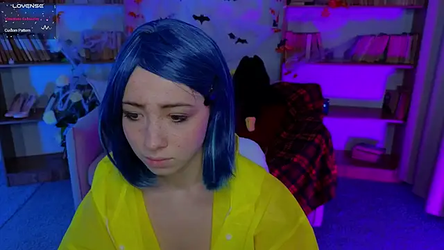 Hayle Hill online show from 10-30-25, 03:19