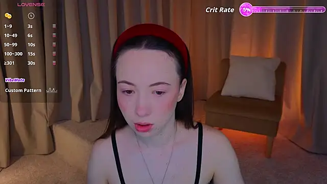 Snapshot of Hayle_Hill chatting on 05-07-26, 12:38 Hayle Hill online show from 05-07-26, 12:38