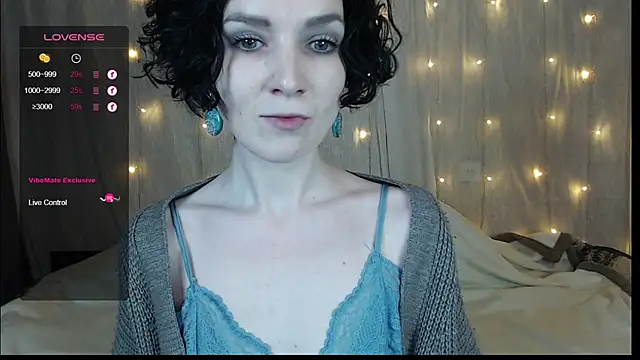 TinaWince online show from 01-19-25, 05:15