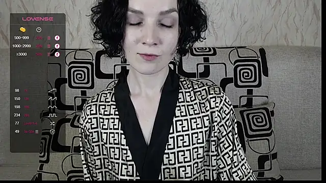 TinaWince online show from 01-30-25, 08:11