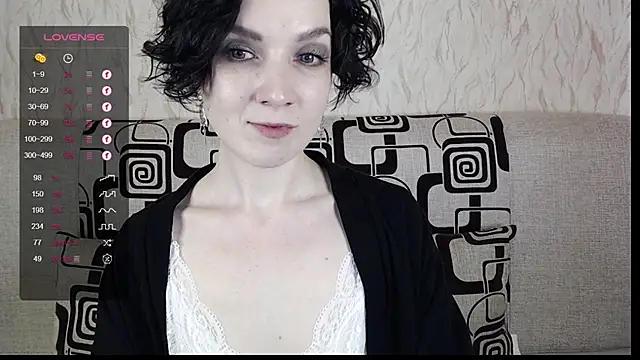 TinaWince online show from 02-26-25, 08:59