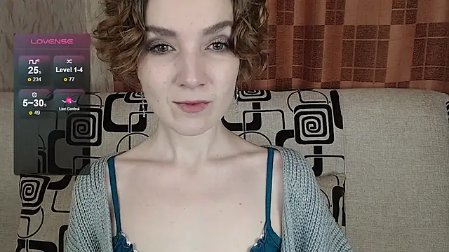 TinaWince online show from 02-19-26, 04:52