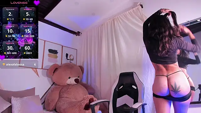 Snapshot of maye_wells chatting on 01-06-25, 01:41 maye wells online show from 01-06-25, 01:41