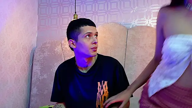 kendalltaylorr online show from 12-03-25, 12:36