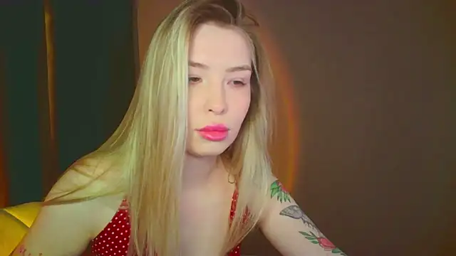 Snapshot of mia_raspberrie chatting on 12-03-24, 02:36 mia raspberrie online show from 12-03-24, 02:36