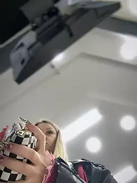 Teya moon  online show from 12-06-24, 11:33