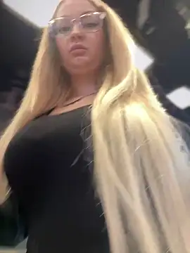 Teya moon  online show from 01-13-25, 12:02