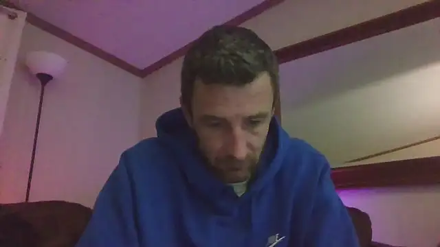 Snapshot of HungStud4You chatting on 12-14-24, 03:51 HungStud4You online show from 12-14-24, 03:51