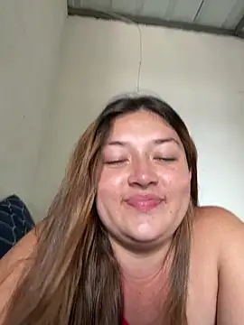 Snapshot of Sofia_Queen17 chatting on 04-18-26, 09:04 Sofia Queen17 online show from 04-18-26, 09:04