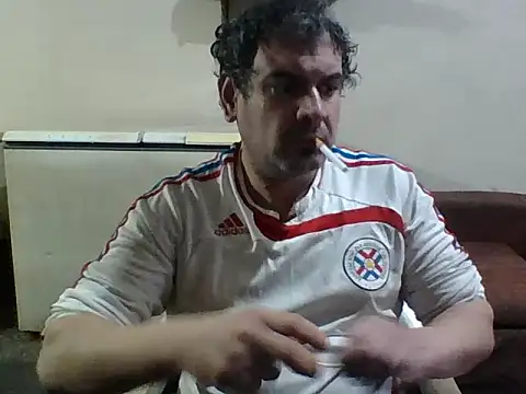 Rodrigo happy online show from 12-18-25, 02:06