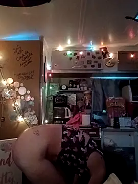 whitetrashdirtyslut online show from 05-08-26, 01:16