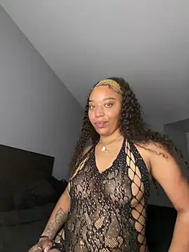 Therealaaliyahnichols online show from 06-15-26, 02:14