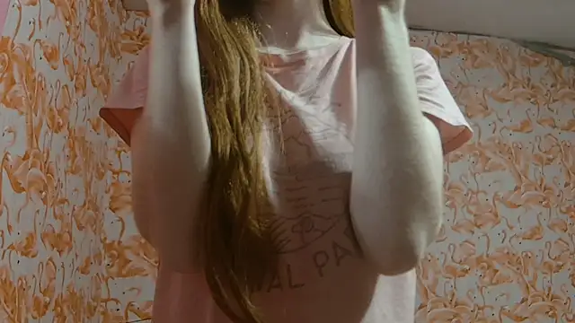 strawberrysmoothie online show from 12-14-25, 10:36