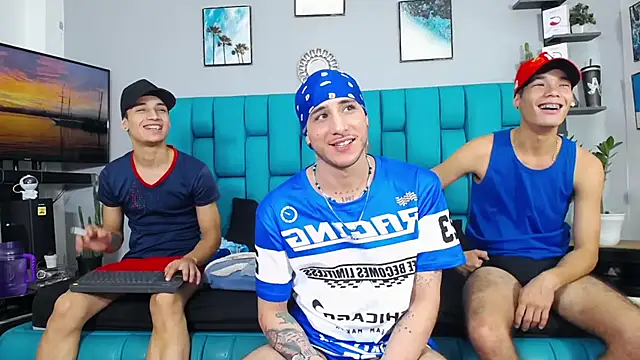 Leon hot X online show from 01-24-25, 12:31