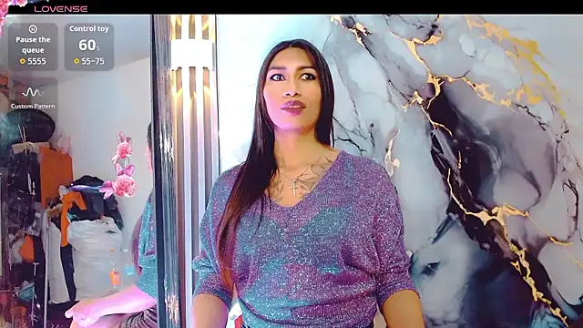 khiara moretti online show from 12-15-25, 11:58