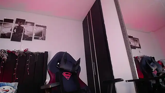 Snapshot of muscle_ares chatting on 12-07-24, 02:13 muscle ares online show from 12-07-24, 02:13