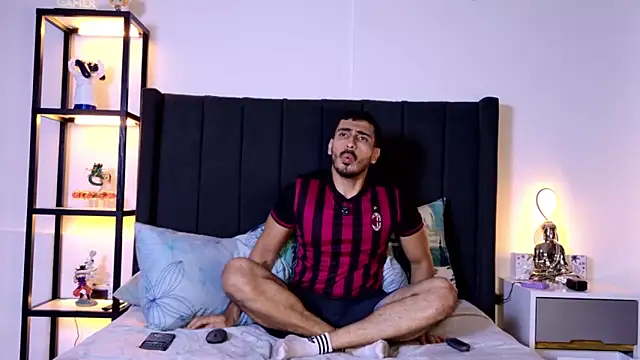 muscle ares online show from 01-05-26, 11:08