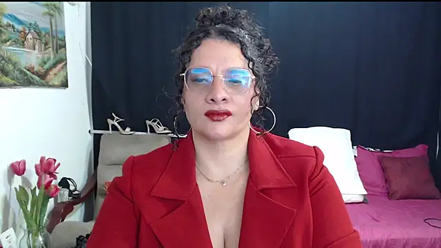 Snapshot of Aleja_Gonzales chatting on 06-11-26, 03:59 Aleja Gonzales online show from 06-11-26, 03:59