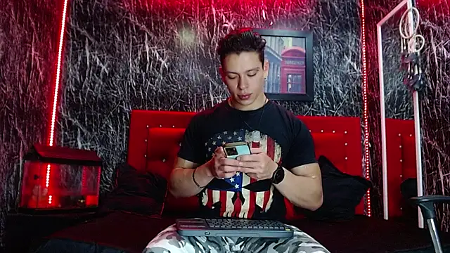 Snapshot of Baxter_Dex chatting on 12-05-24, 02:53 Baxter Dex online show from 12-05-24, 02:53