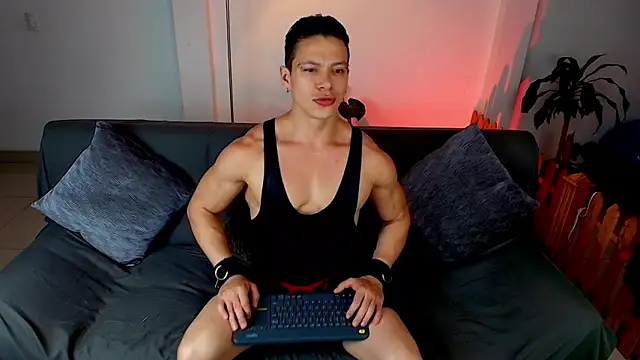 Snapshot of Baxter_Dex chatting on 03-07-25, 12:37 Baxter Dex online show from 03-07-25, 12:37