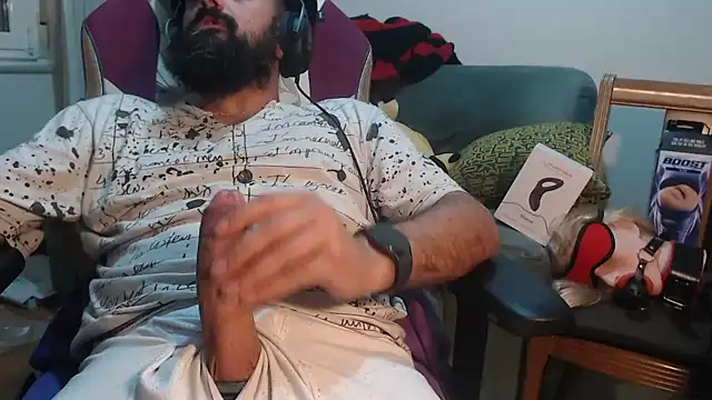 Snapshot of master4subslut chatting on 10-24-25, 11:45 master4subslut online show from 10-24-25, 11:45