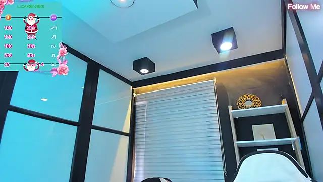 Agathaargent  online show from 12-12-24, 01:28