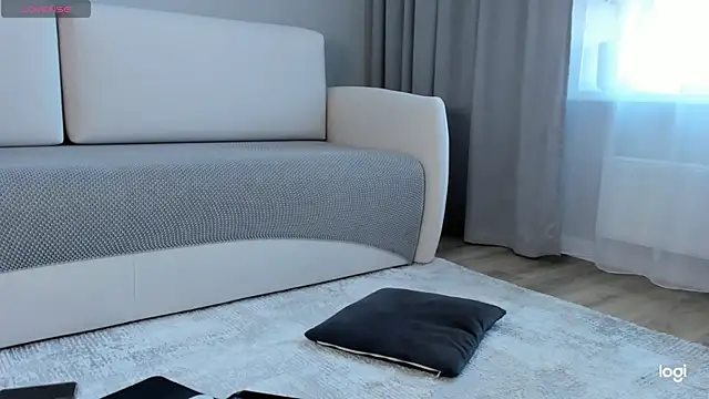 AmelinaLove online show from 09-26-25, 01:31