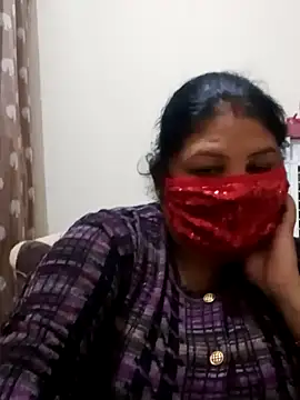 Shoni   online show from 12-17-24, 06:09