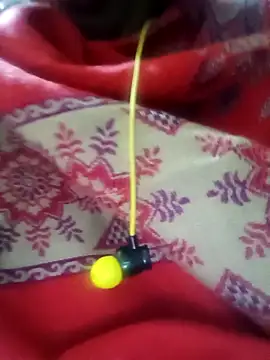 Shoni   online show from 12-21-25, 05:03