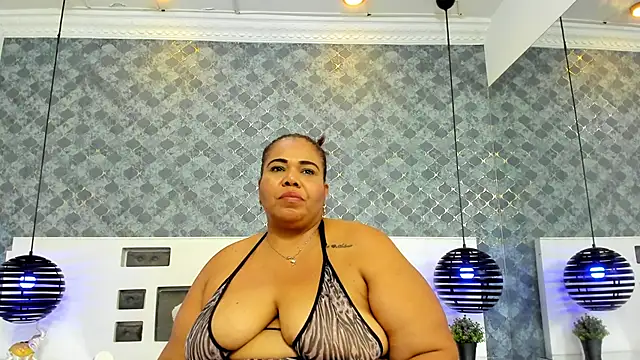 Snapshot of AshleyGrahams chatting on 01-21-25, 06:54 AshleyGrahams online show from 01-21-25, 06:54