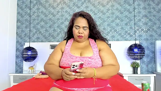 Snapshot of AshleyGrahams chatting on 01-22-25, 04:23 AshleyGrahams online show from 01-22-25, 04:23