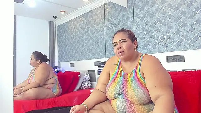 Snapshot of AshleyGrahams chatting on 02-06-25, 11:26 AshleyGrahams online show from 02-06-25, 11:26