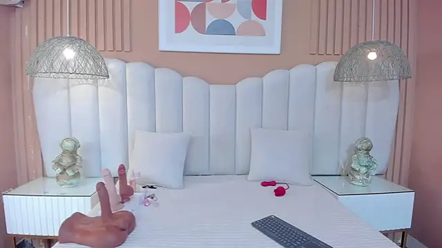 Snapshot of Sara_Vanegas chatting on 02-28-26, 10:27 Sara Vanegas online show from 02-28-26, 10:27