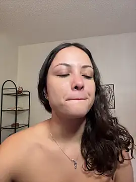 Megan Rodrigo online show from 01-13-26, 01:38