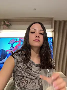 Snapshot of Megan_Rodrigo chatting on 07-11-26, 05:21 Megan Rodrigo online show from 07-11-26, 05:21