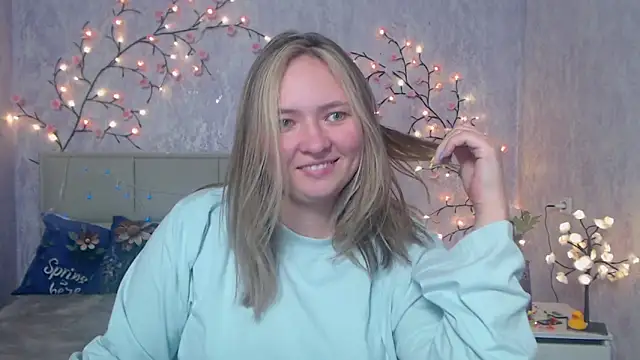 Snapshot of SallyVerda chatting on 04-30-26, 09:08 SallyVerda online show from 04-30-26, 09:08