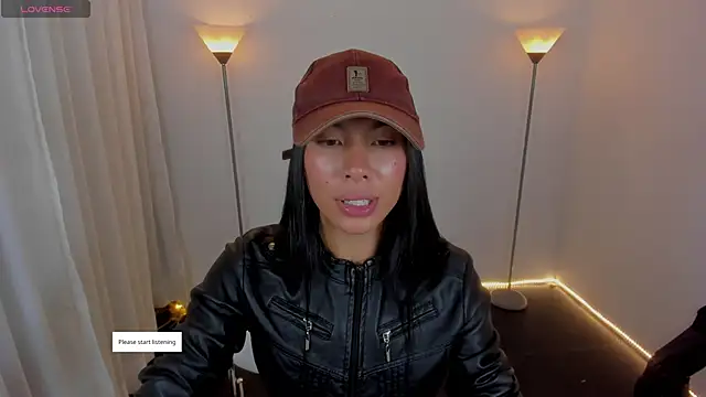 Dayanna tecca online show from 04-17-26, 10:24